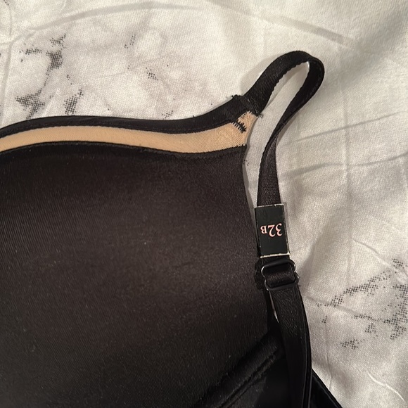 Bombshell 32b/c70 black tan Victoria’s Secret bra brand new with tags rare LOOK! - Picture 4 of 6